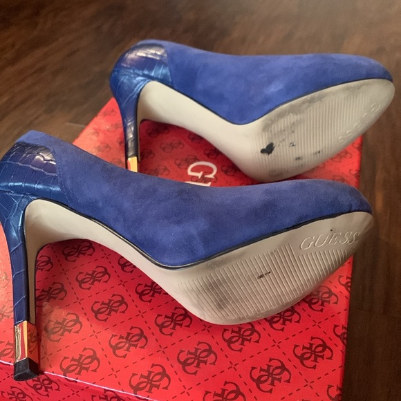 Guess Blue Suede Croc embossed stilettos with gold heel - Picture 9 of 9